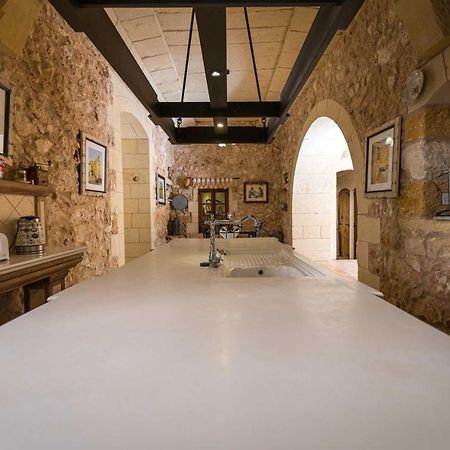 Ta' Kullarina Farmhouse With Private Pool In Island Of Gozo Villa Zebbug  ภายนอก รูปภาพ