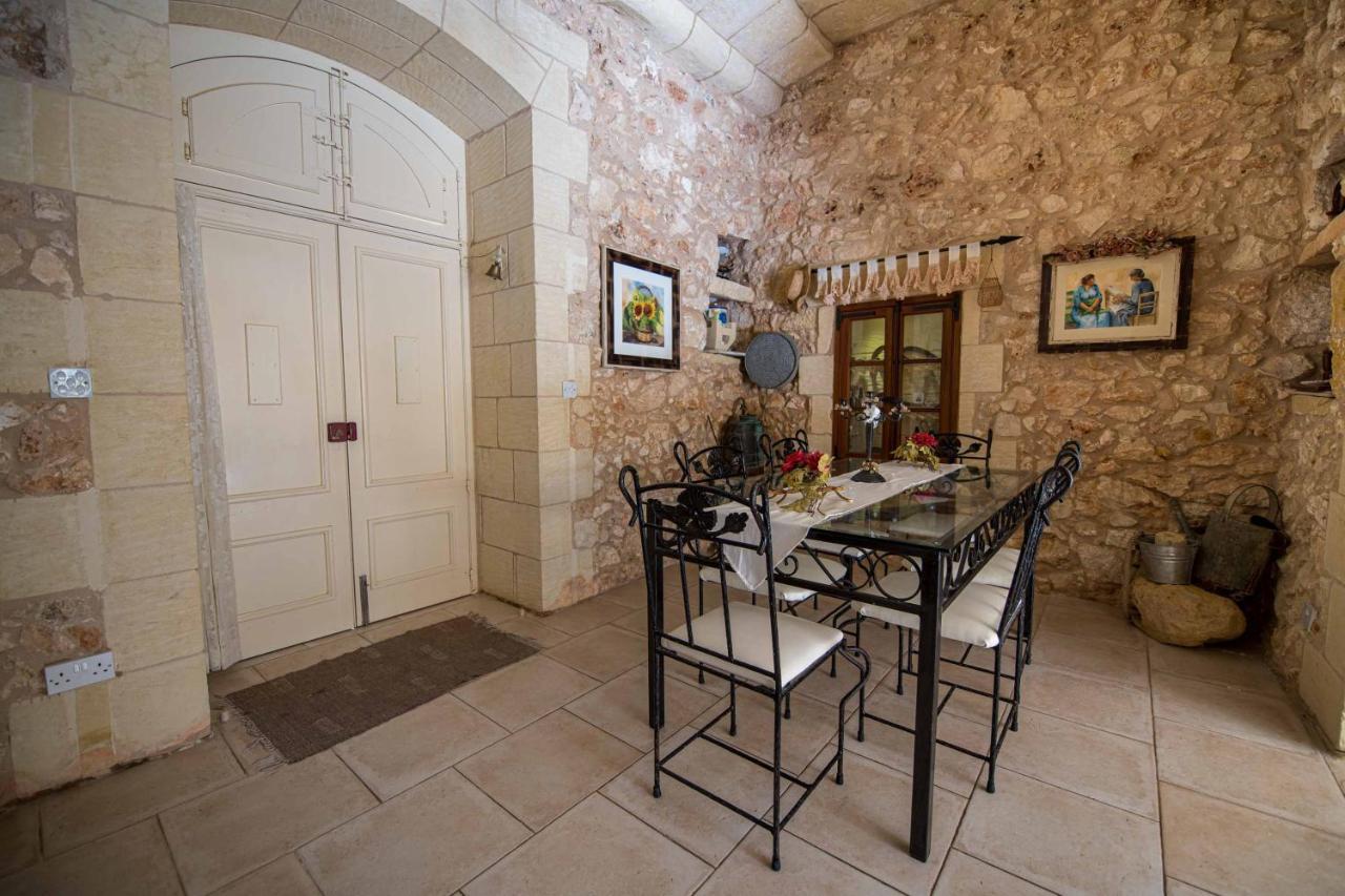 Ta' Kullarina Farmhouse With Private Pool In Island Of Gozo Villa Zebbug  ภายนอก รูปภาพ