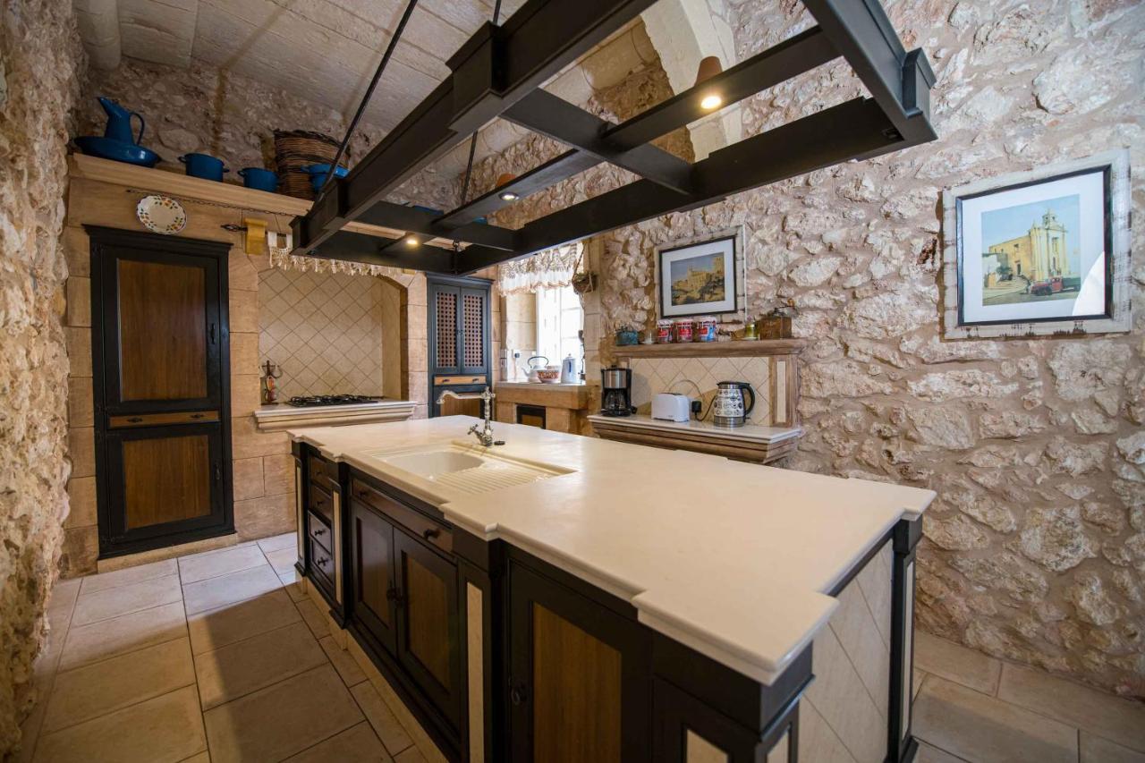 Ta' Kullarina Farmhouse With Private Pool In Island Of Gozo Villa Zebbug  ภายนอก รูปภาพ