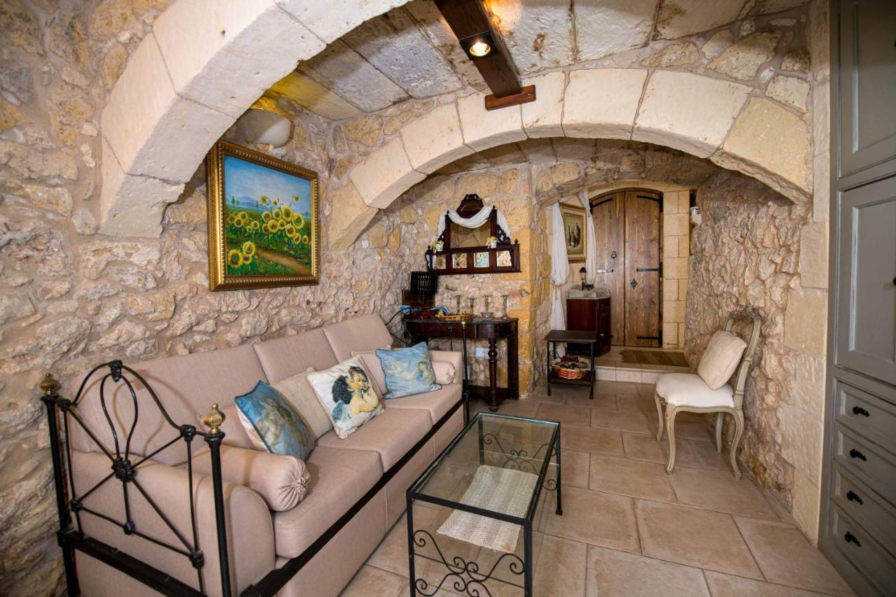 Ta' Kullarina Farmhouse With Private Pool In Island Of Gozo Villa Zebbug  ภายนอก รูปภาพ